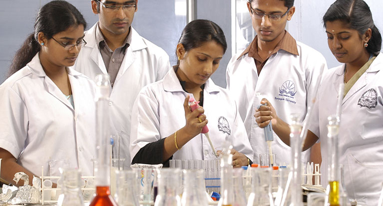 Pharmacy course - Pharmacy College in India