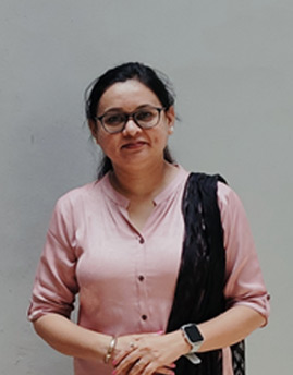 A Complete Picture of Sonali-Gedam, Japanese Language Teacher